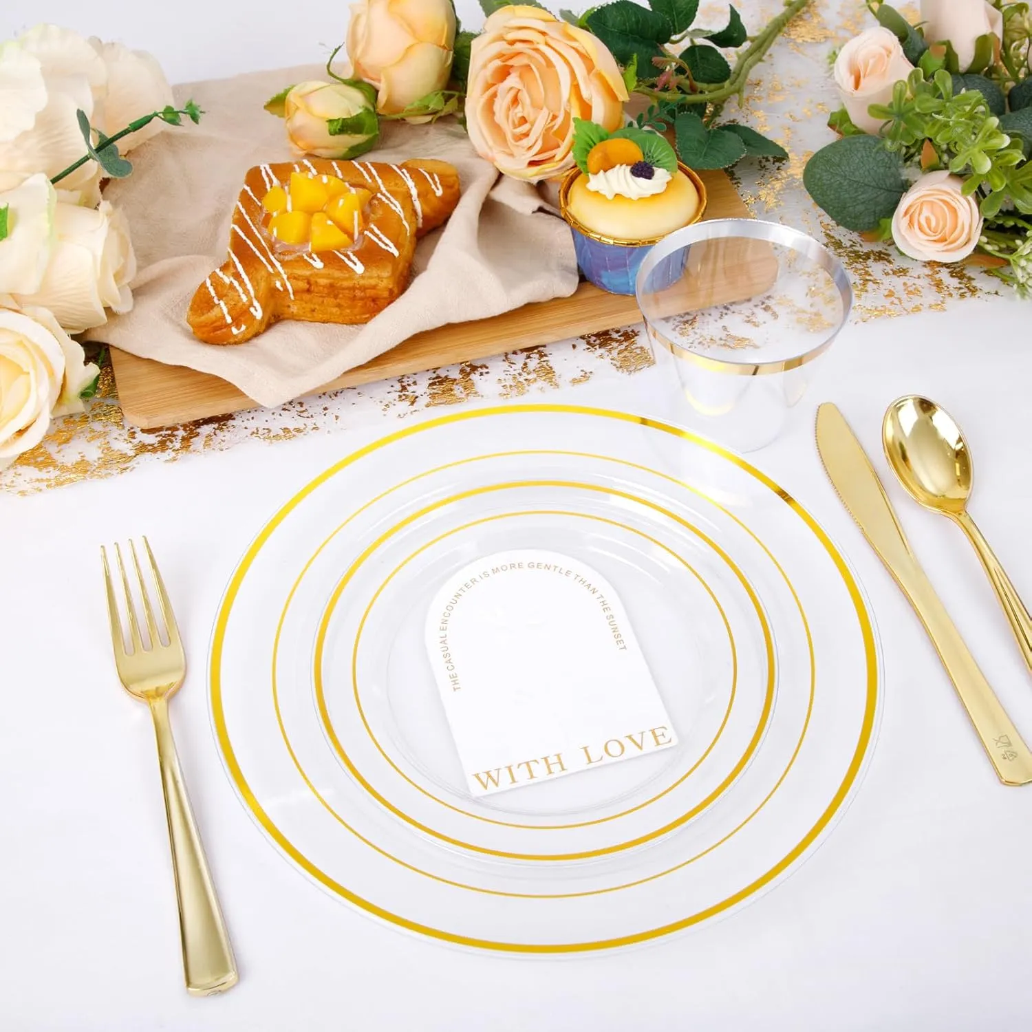 bUCLA 150Pcs Clear Gold Plastic Dinnerware Set - Clear and Gold Disposable Plates Include 25 Dinner / 25 Dessert Plates,25 Knives,25 Forks,25 Spoons,25 Cups for Party&Wedding