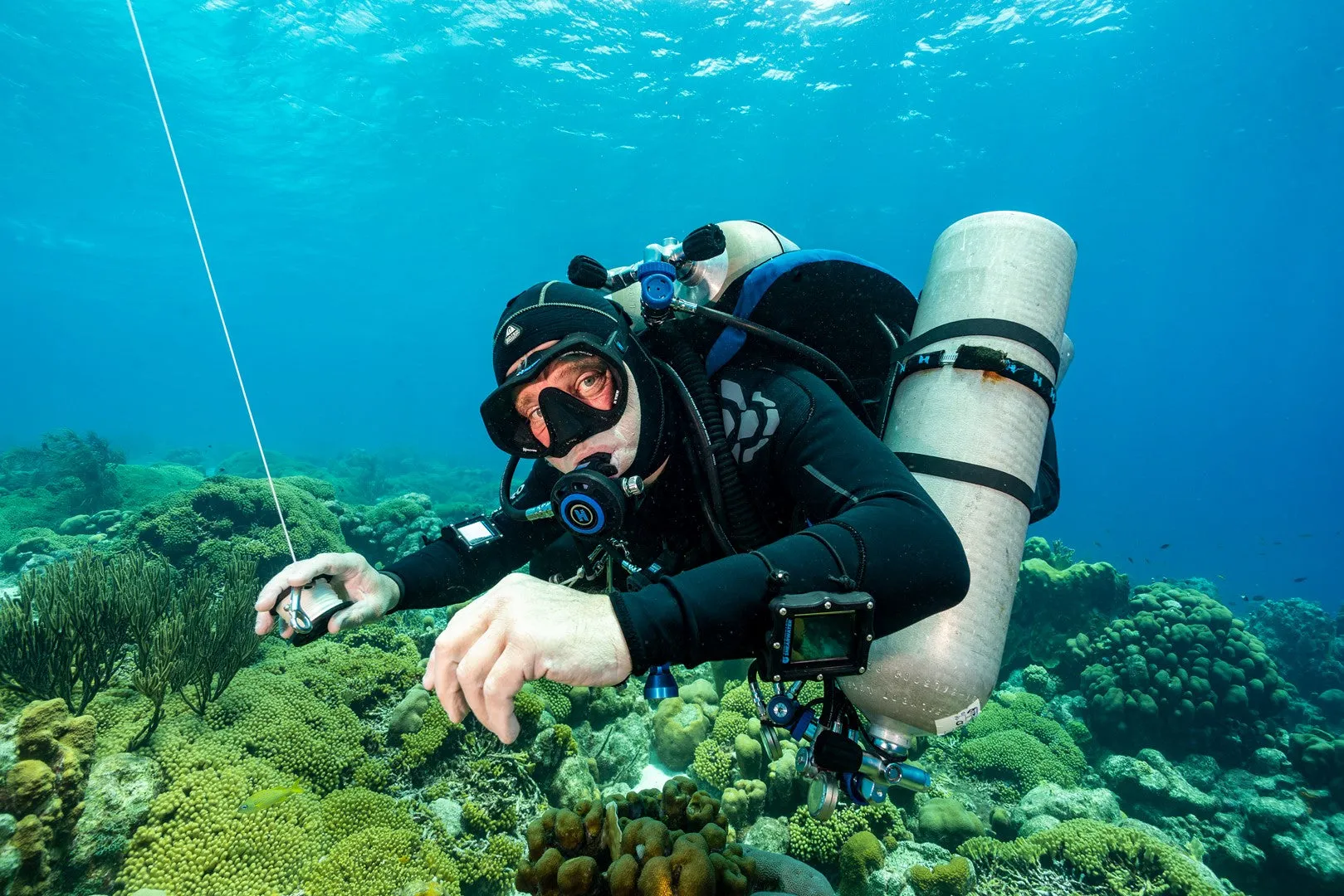 Halcyon SMB Big Closed Circuit - 1.4M Diver Alert Marker