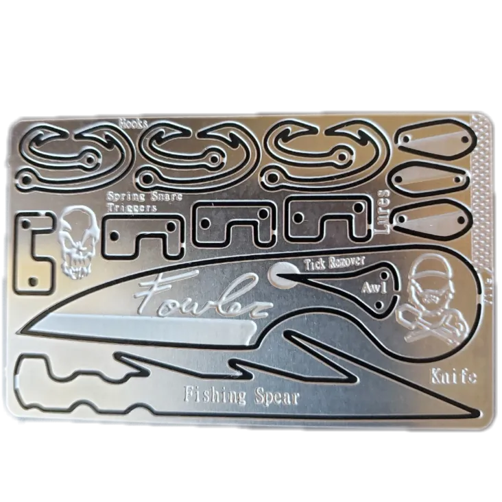 Zachary Fowler Signature Survival Card : Credit Card Size Survival Bushcraft kit